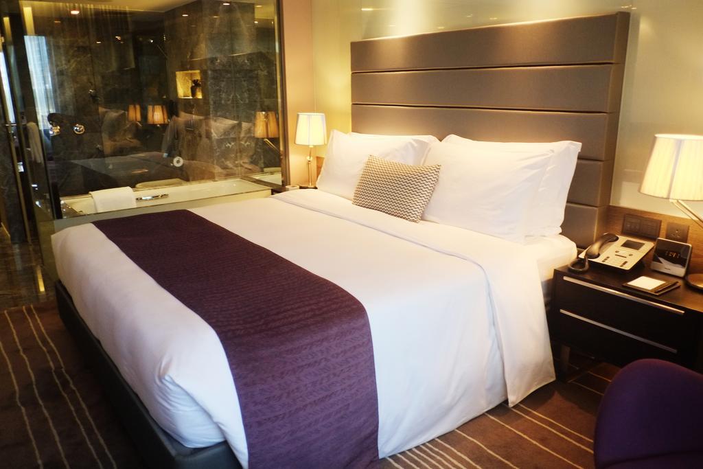 Executive Queen Room Two Queen Beds,220559861:JPEG