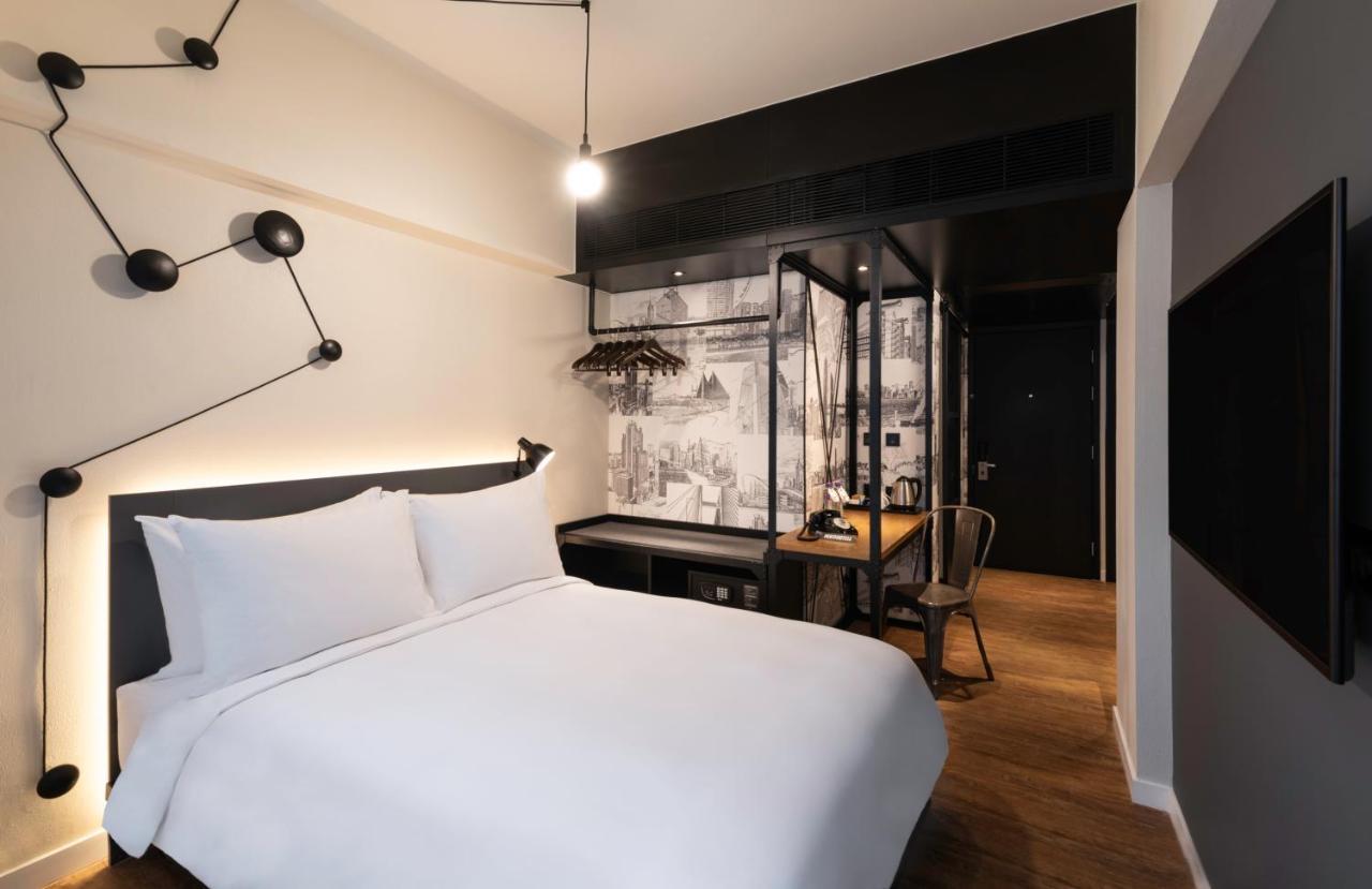 Chambre Lit Queen-Size Confortable Penta